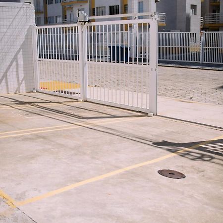 Rubi 101 - 100 Mts Da Praia Убатуба Экстерьер фото